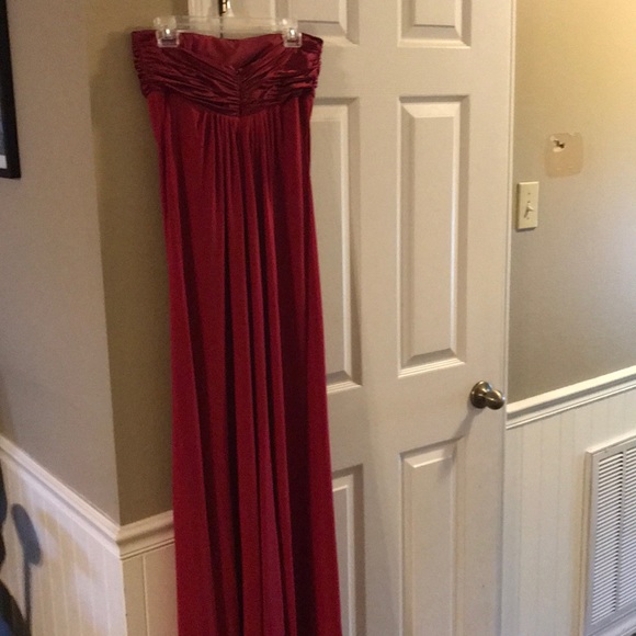 David’s bridal size 4 red - Picture 3 of 3